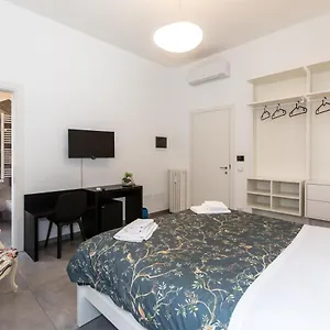santerasmo-suite.it-romehotels.com/